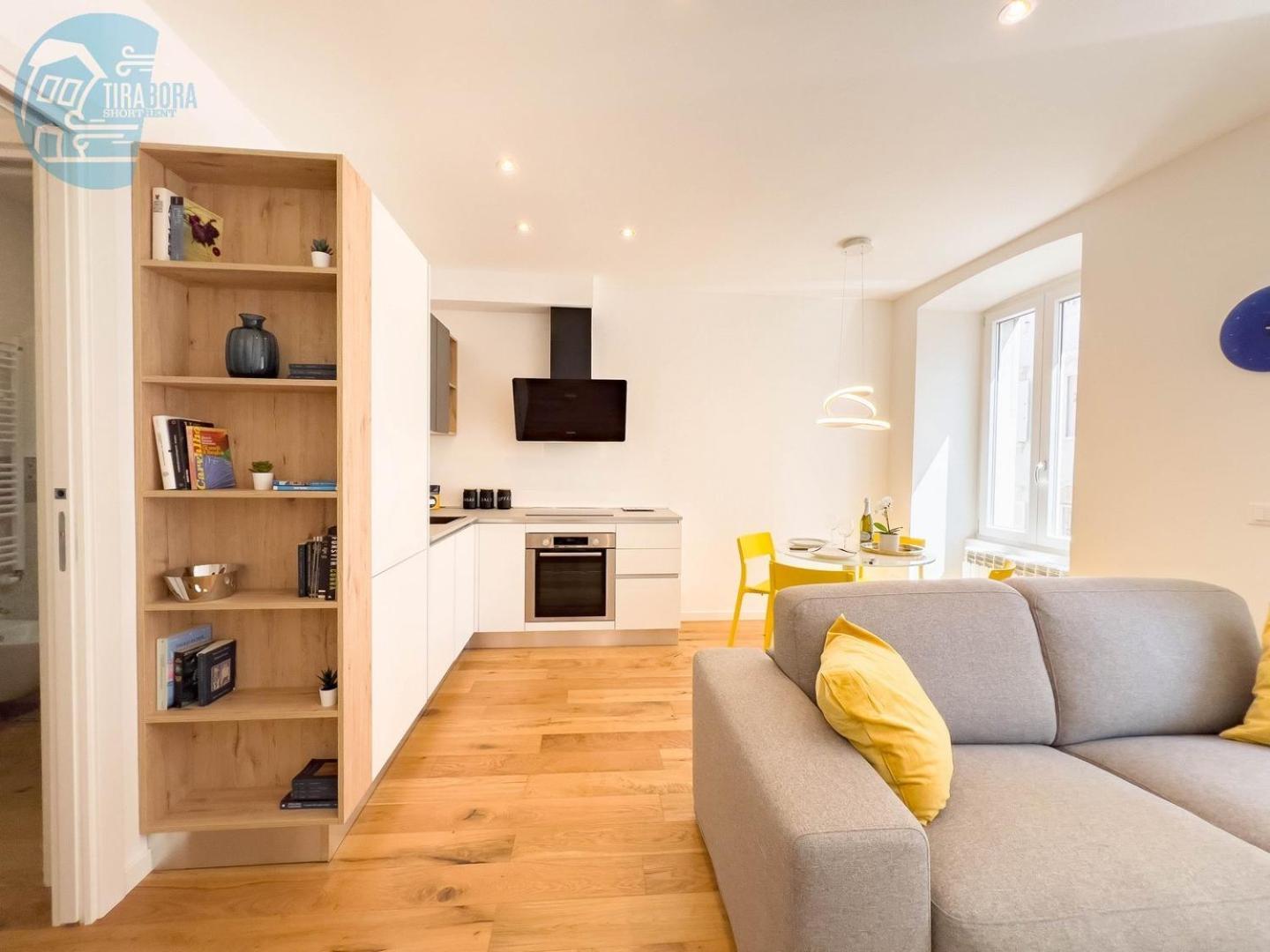 Cassa Di Risparmio 11 Tirabora Short Rent Триест Экстерьер фото