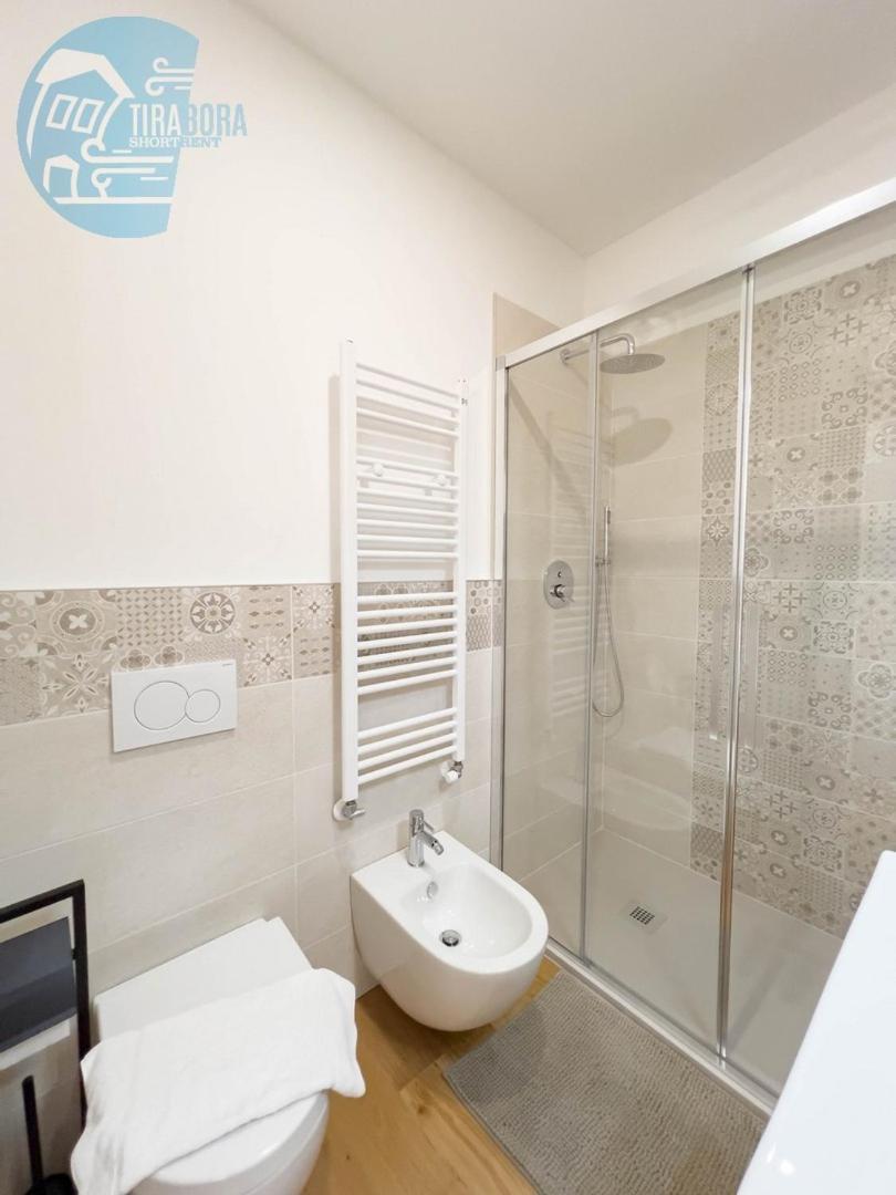Cassa Di Risparmio 11 Tirabora Short Rent Триест Экстерьер фото