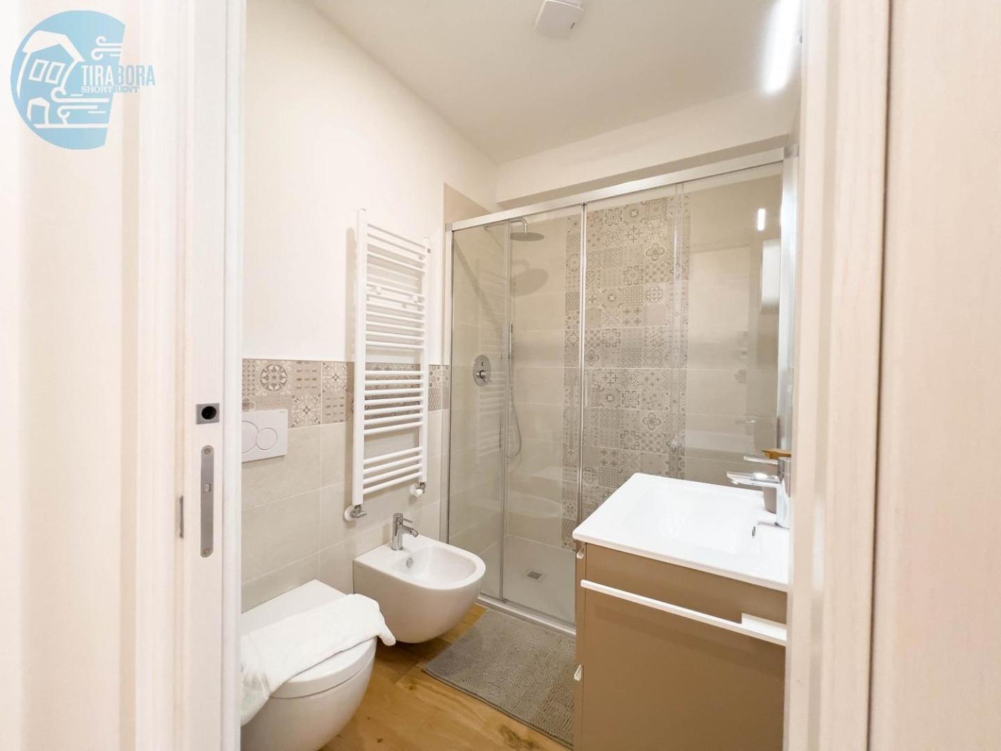Cassa Di Risparmio 11 Tirabora Short Rent Триест Экстерьер фото